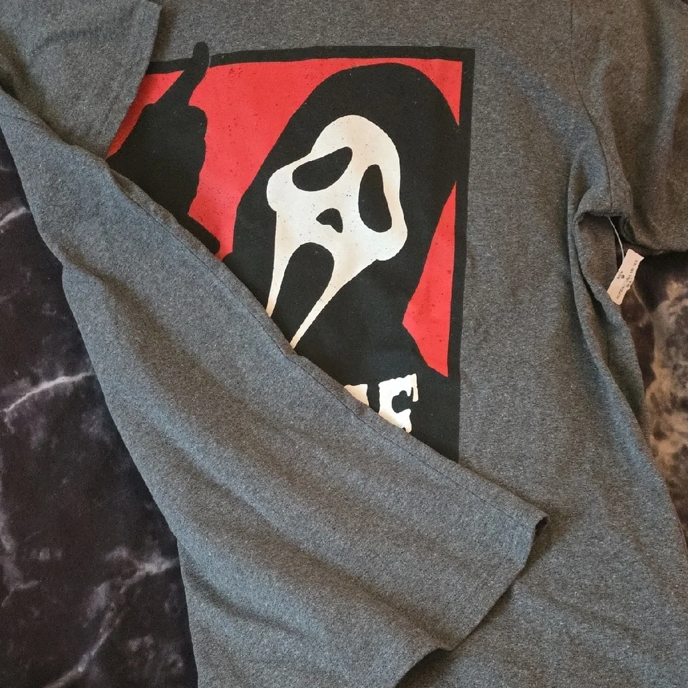 Ghostface Unisex XL Graphic Tee Brand New  Mens Womens  Teens - Picture 8 of 9